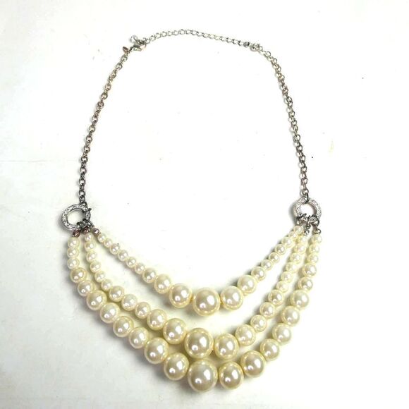 Triple Multi Strand Graduated Round Faux Pearl Beaded Rhinestone Bib Necklace - Picture 1 of 9